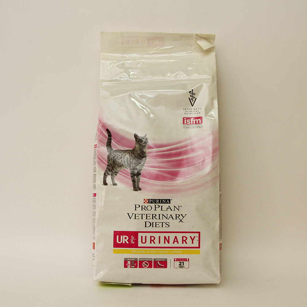 Ветеринарная диета для кошек при мочекаменной болезни (PVD UR Urinary Feline) с Курицей, уп. 1,5 кг